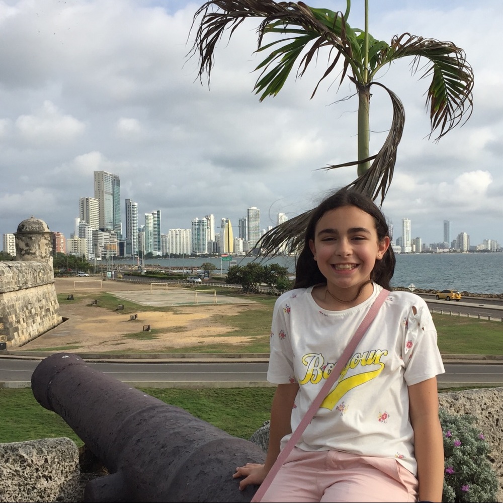 Meet your Posher, Luciana